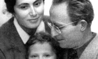 Шуламит Шалит о роли Ализы в жизни Ури-Цви-Гринберга (отрывок из статьи)